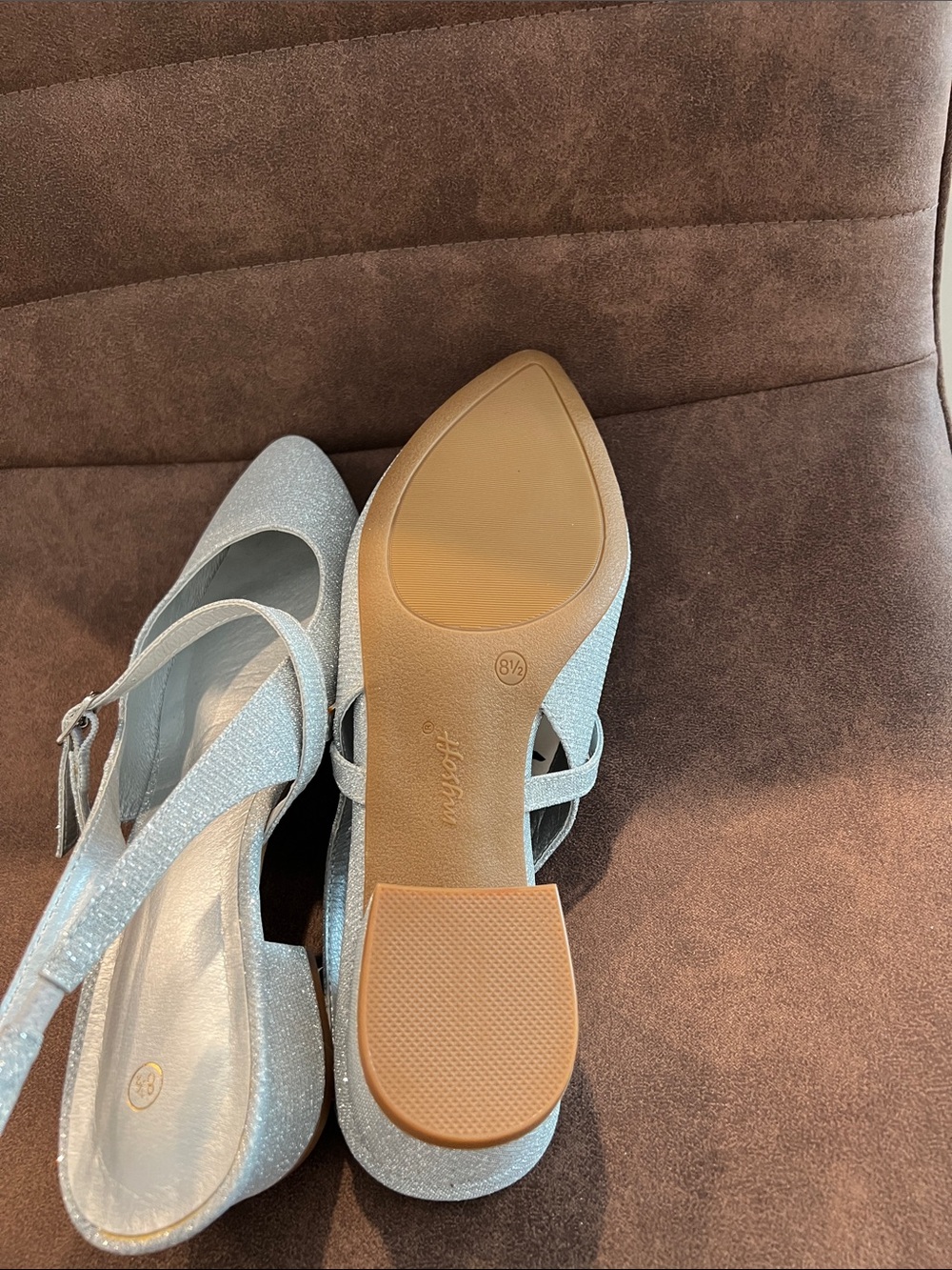 Silver Slingback Pointed Toe - Picture 5 of 5